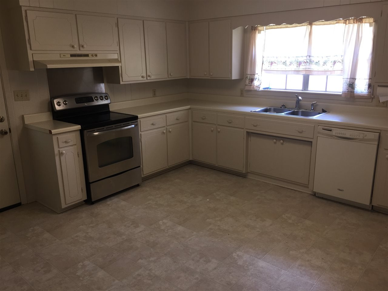 629 Wilson Street Forest, MS 39074 - Photo 7 of 11 Photo 7