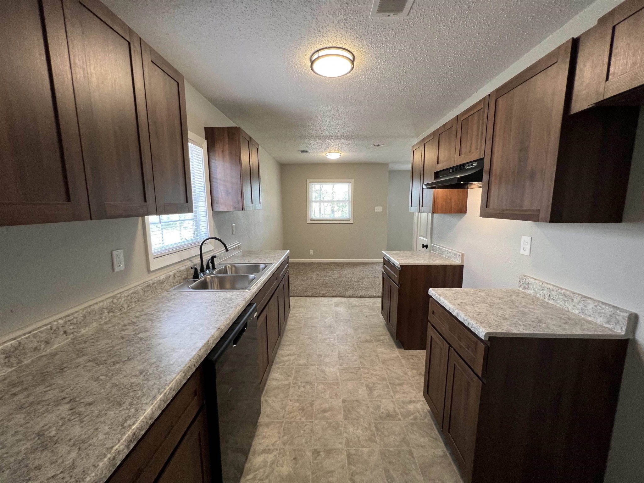 5037 Tulane Road Memphis, TN 38109 - Photo 4 of 5 Gallery Image 4
