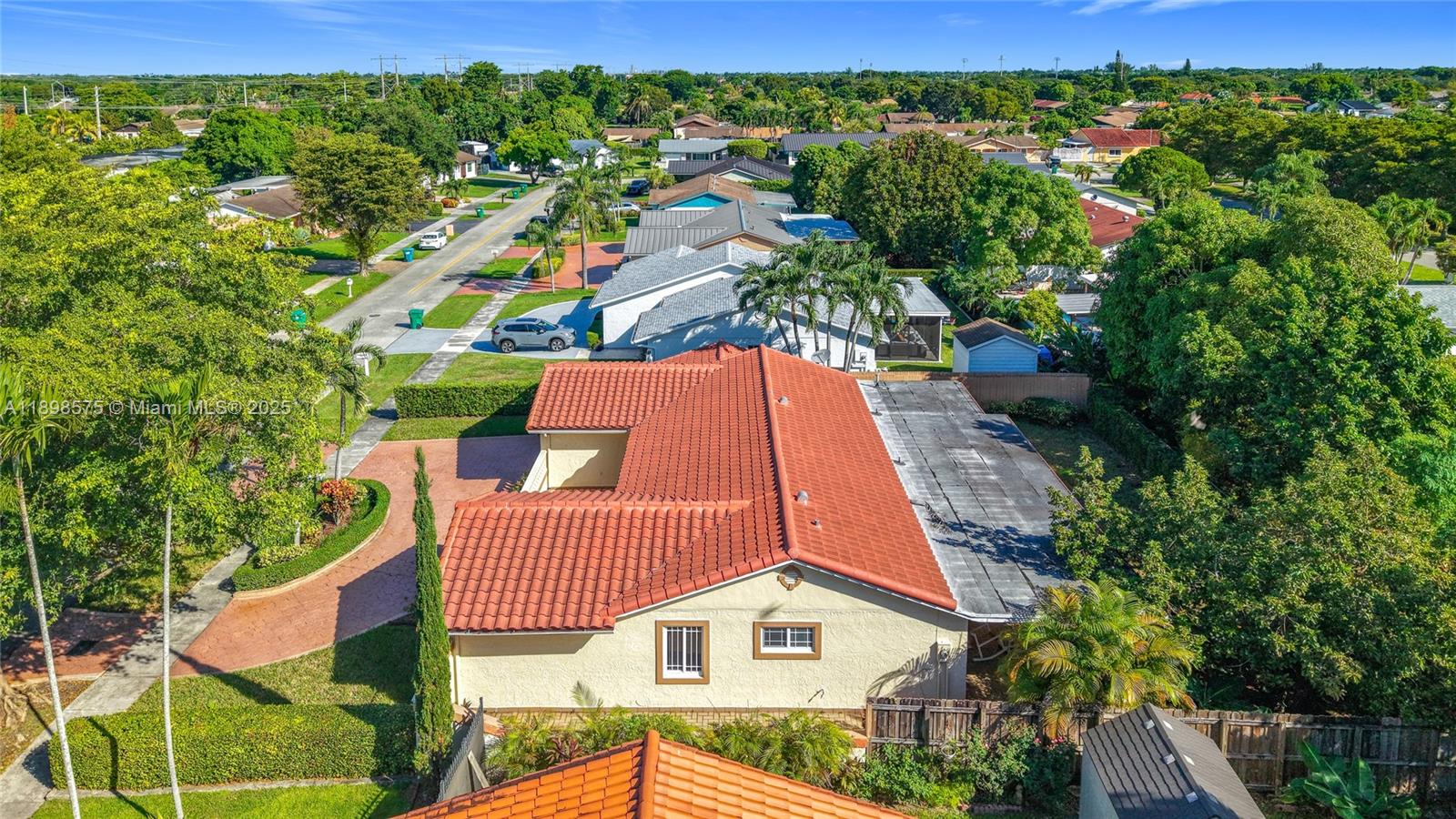 5415 Southwest 135th Court Miami, FL 33175 - Photo 23 of 28 an aerial view of residential houses with outdoor space and trees