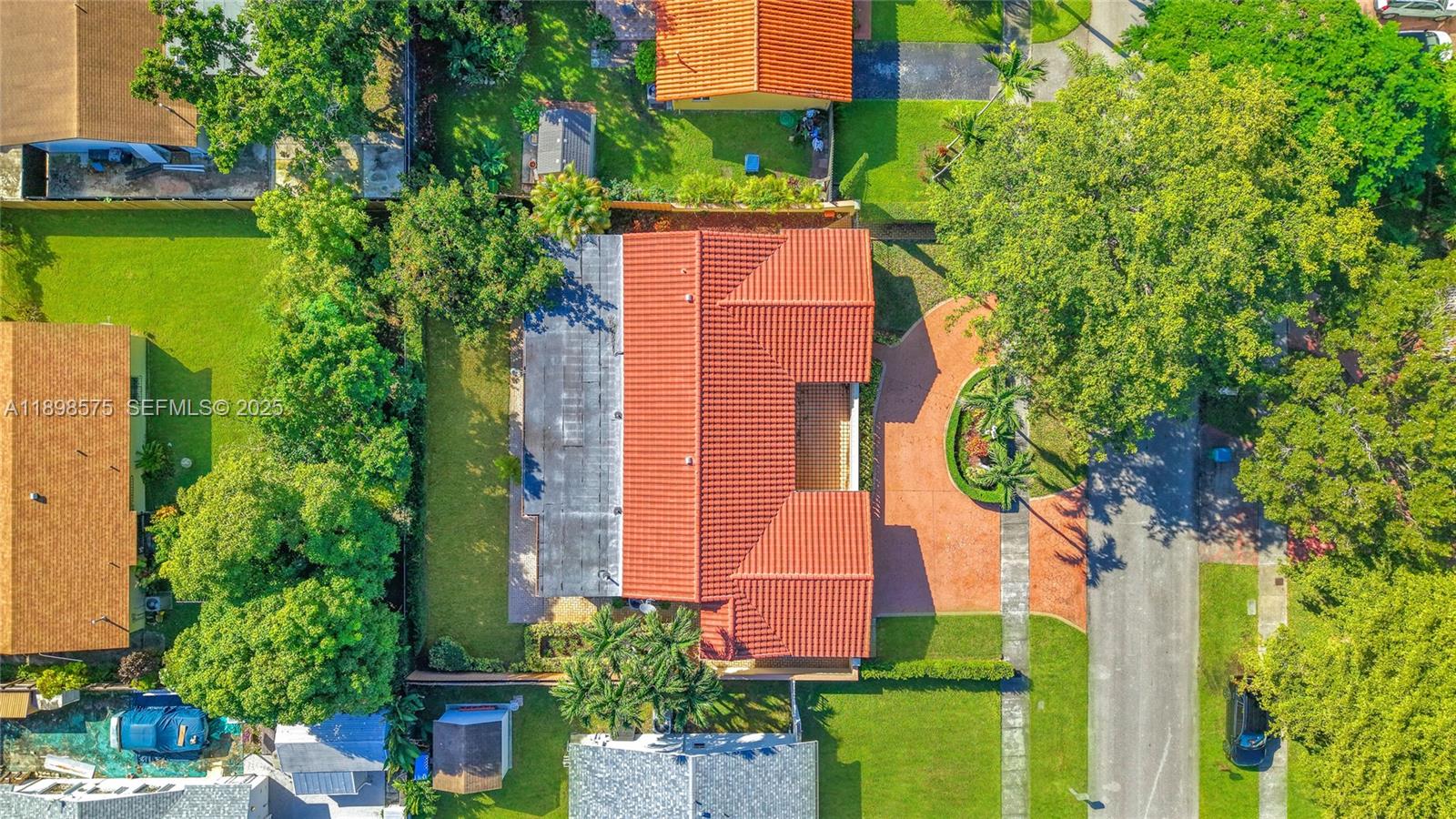 5415 Southwest 135th Court Miami, FL 33175 - Photo 25 of 28 3 Year Old Tile Roof