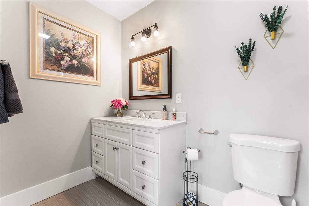 230 Southbridge Road Charlton, MA 01507 - Photo 13 of 31 Gallery Image 13