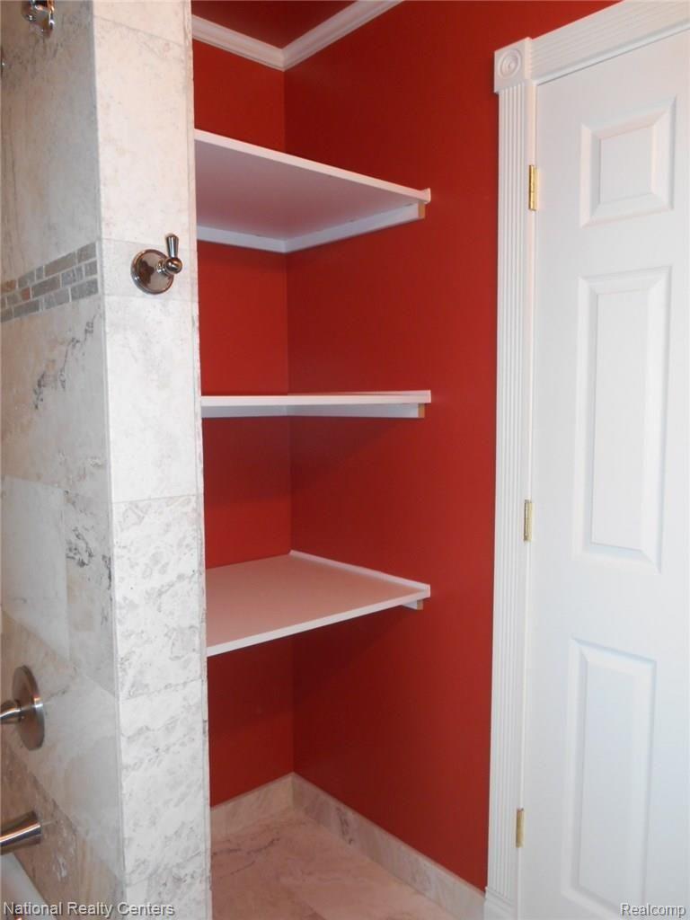 46333 Bemis Road Belleville, MI 48111 - Photo 17 of 41 DSCN1284.JPG