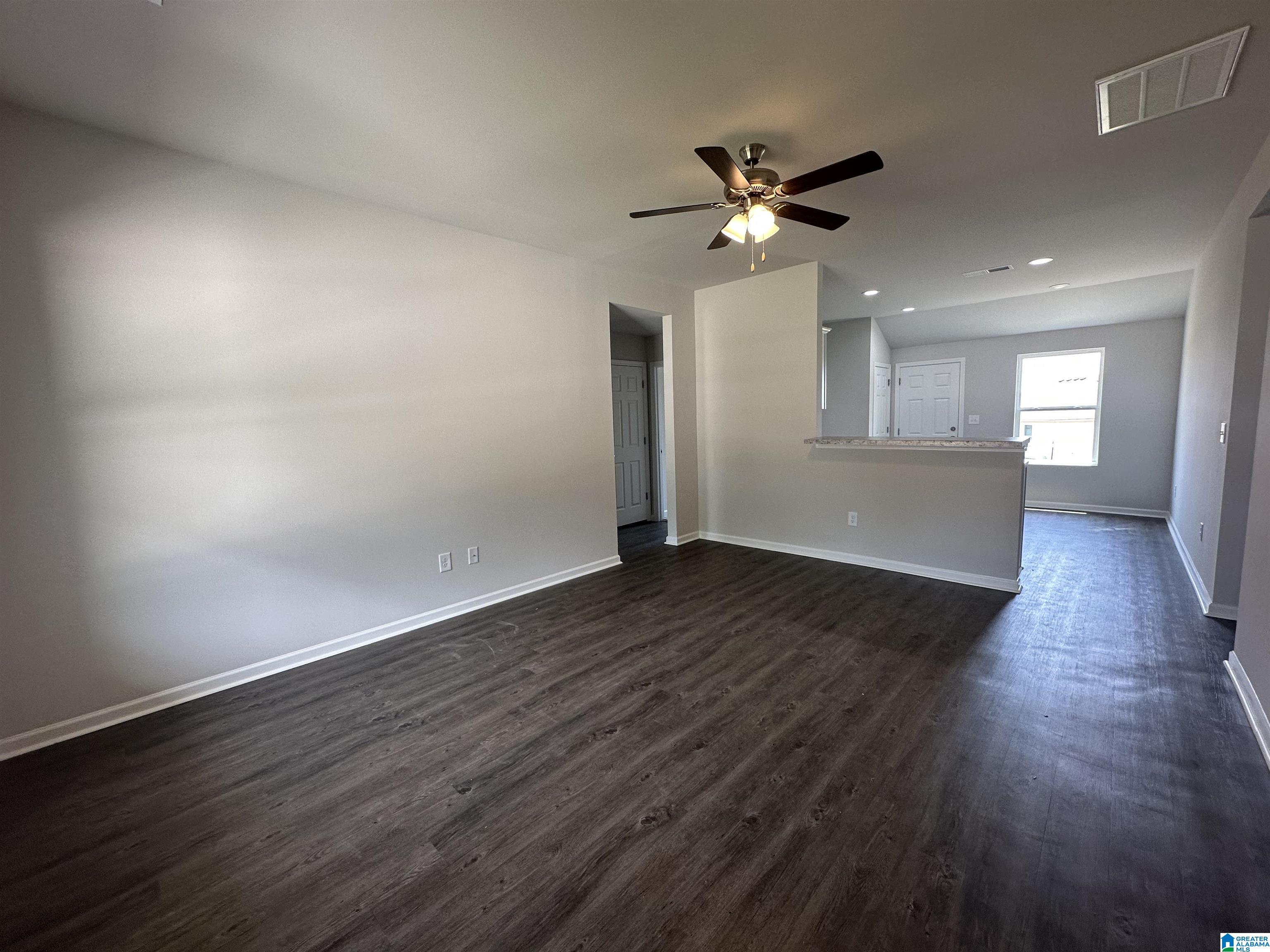 165 Tiffany Lane Ohatchee, AL 36271 - Photo 3 of 15