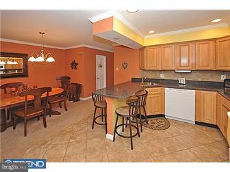 3313 Lester Road Philadelphia, PA 19154 - Photo 2 of 12 Kitchen