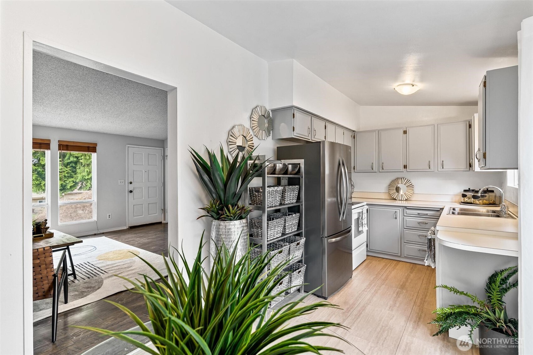 712 220th Street Southwest Bothell, WA 98021 - Photo 8 of 32