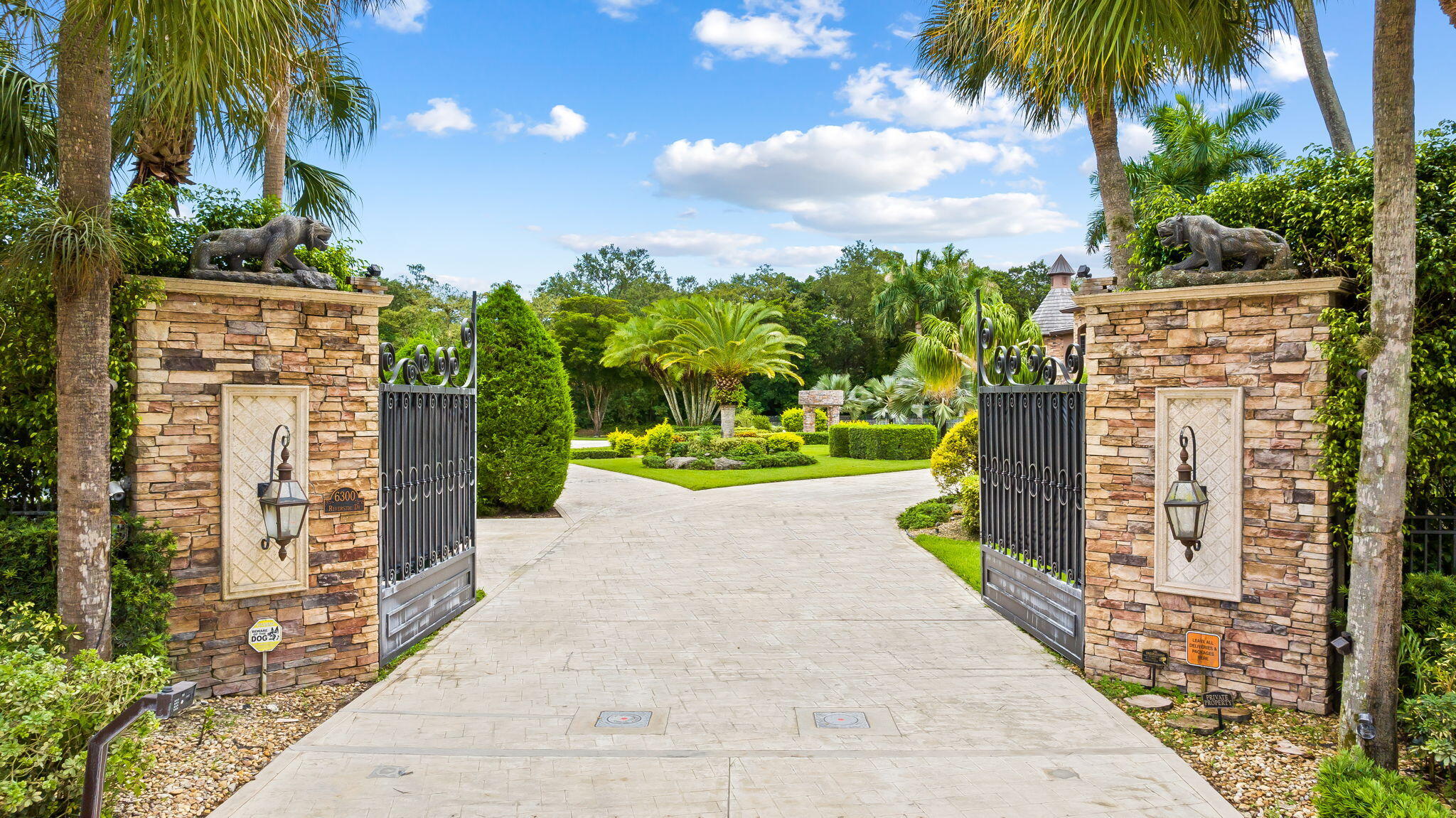 6300 Riverside Drive Parkland, FL 33067 - Photo 4 of 105 11-web-or-mls-DJI_20250828145303_0144_D