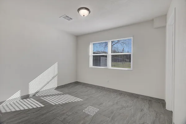 $325,000 | 10182 North Highway 146, Liberty, TX 77575