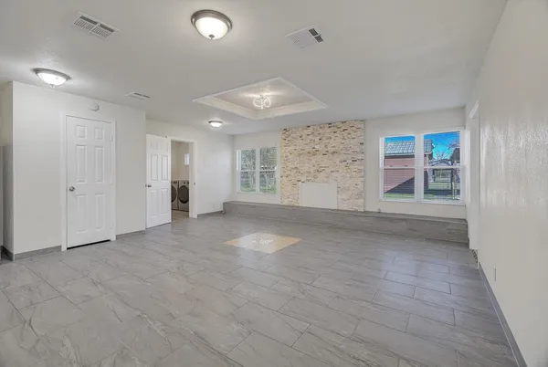$325,000 | 10182 North Highway 146, Liberty, TX 77575
