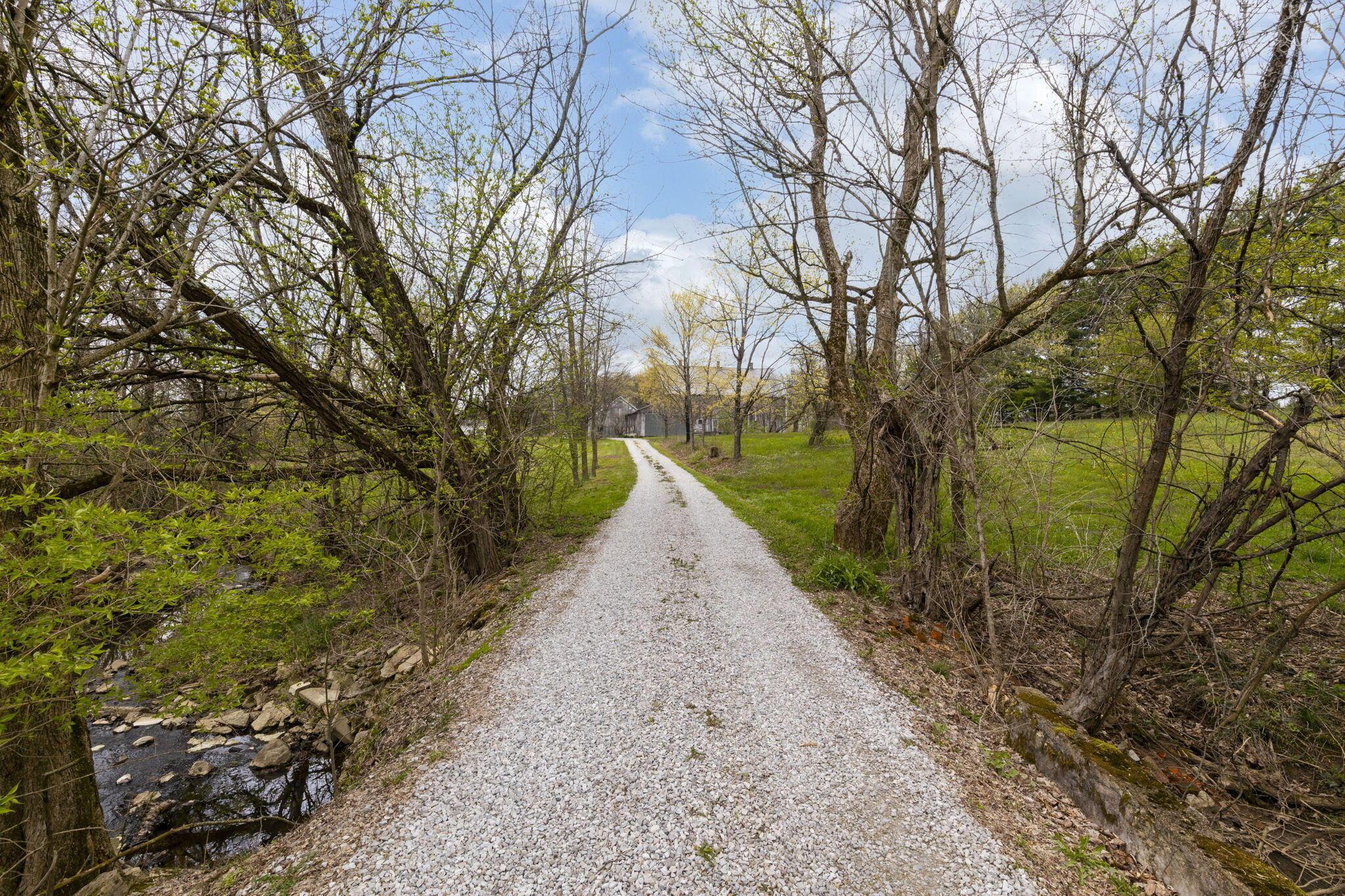 13165 Heimberger Road Northwest Baltimore, OH 43105 - Photo 27 of 66 2025-4-14 13165 Heimberger Rd NW 056