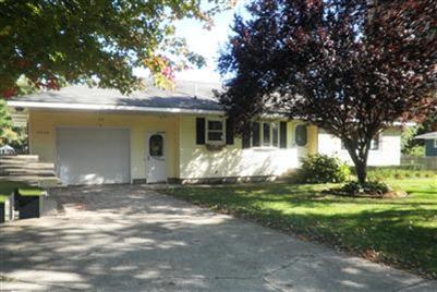 4526 Quarterline Road Muskegon, MI 49444 - Photo 1 of 13 Primary Photo