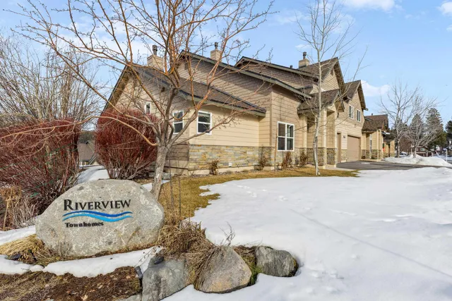 $935,000 | 10026 Nicolas Drive, Unit A, Truckee, CA 96161