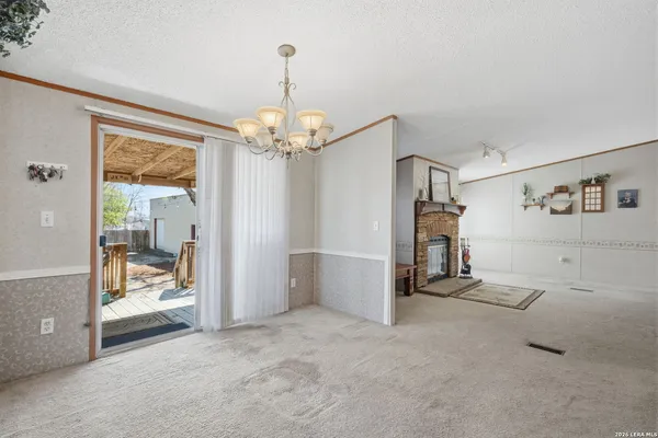 $295,000 | 708 Mesquite Street, Jourdanton, TX 78026