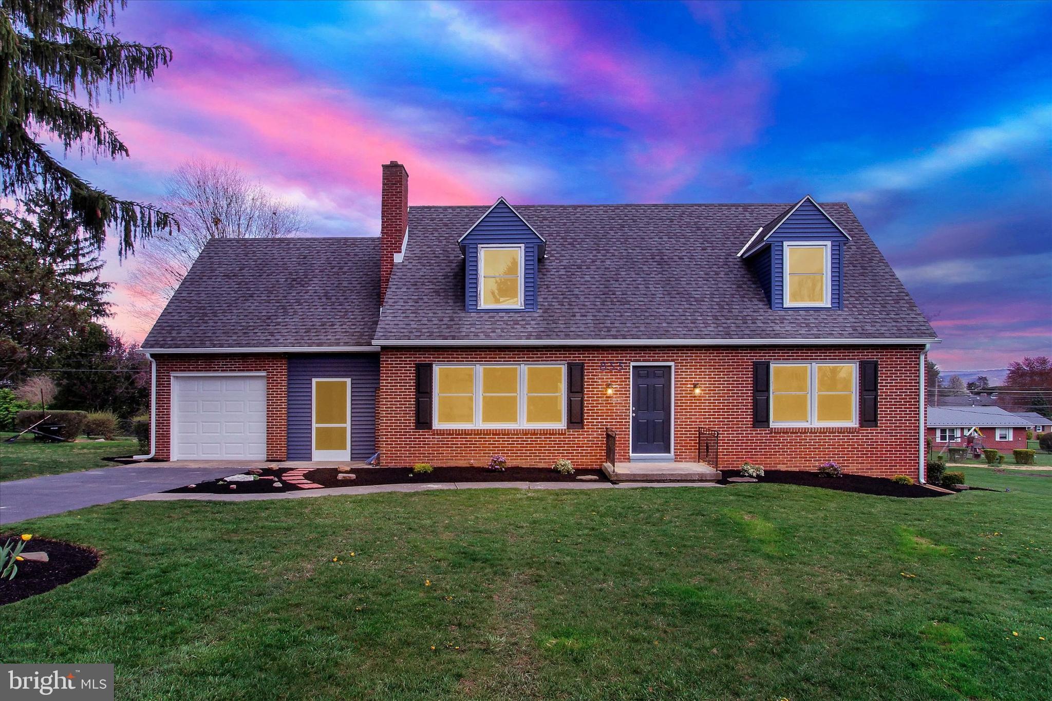 833 Mountain View Road Waynesboro, PA 17268 - Photo 1 of 38 Gallery Image 1