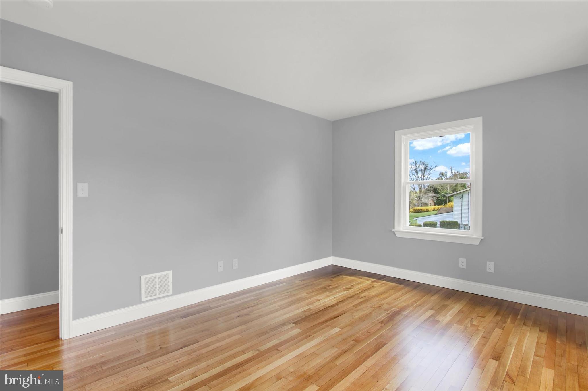 833 Mountain View Road Waynesboro, PA 17268 - Photo 18 of 38 Gallery Image 18