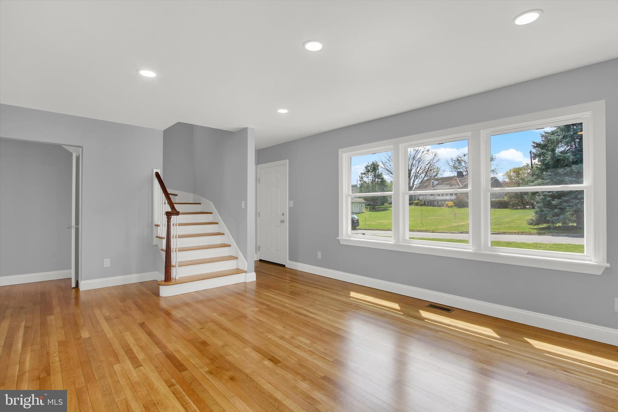833 Mountain View Road Waynesboro, PA 17268 - Photo 5 of 38 Gallery Image 5