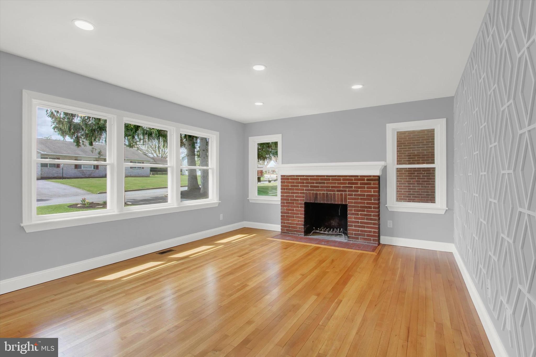 833 Mountain View Road Waynesboro, PA 17268 - Photo 8 of 38 Gallery Image 8