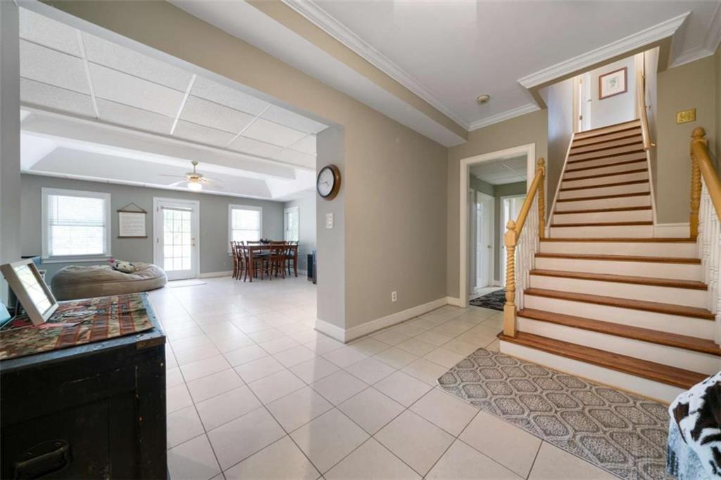 111 Warwick Way Rome, GA 30161 - Photo 30 of 46 a lobby with furniture and a rug