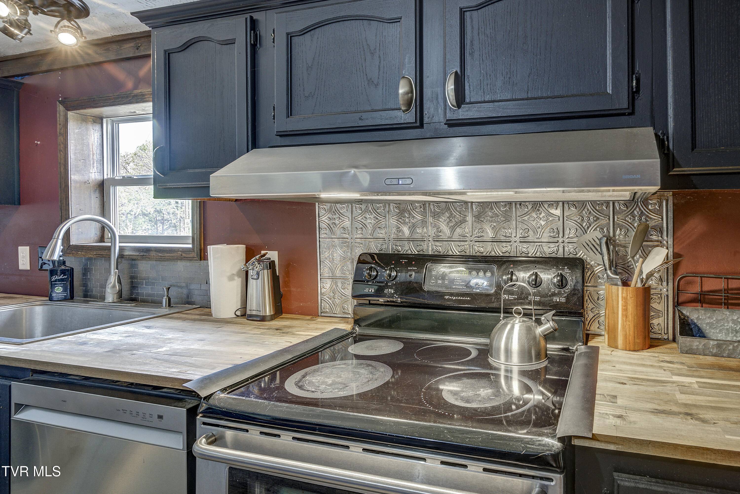 438 North V F W Road Bulls Gap, TN 37711 - Photo 25 of 81 VFW--22