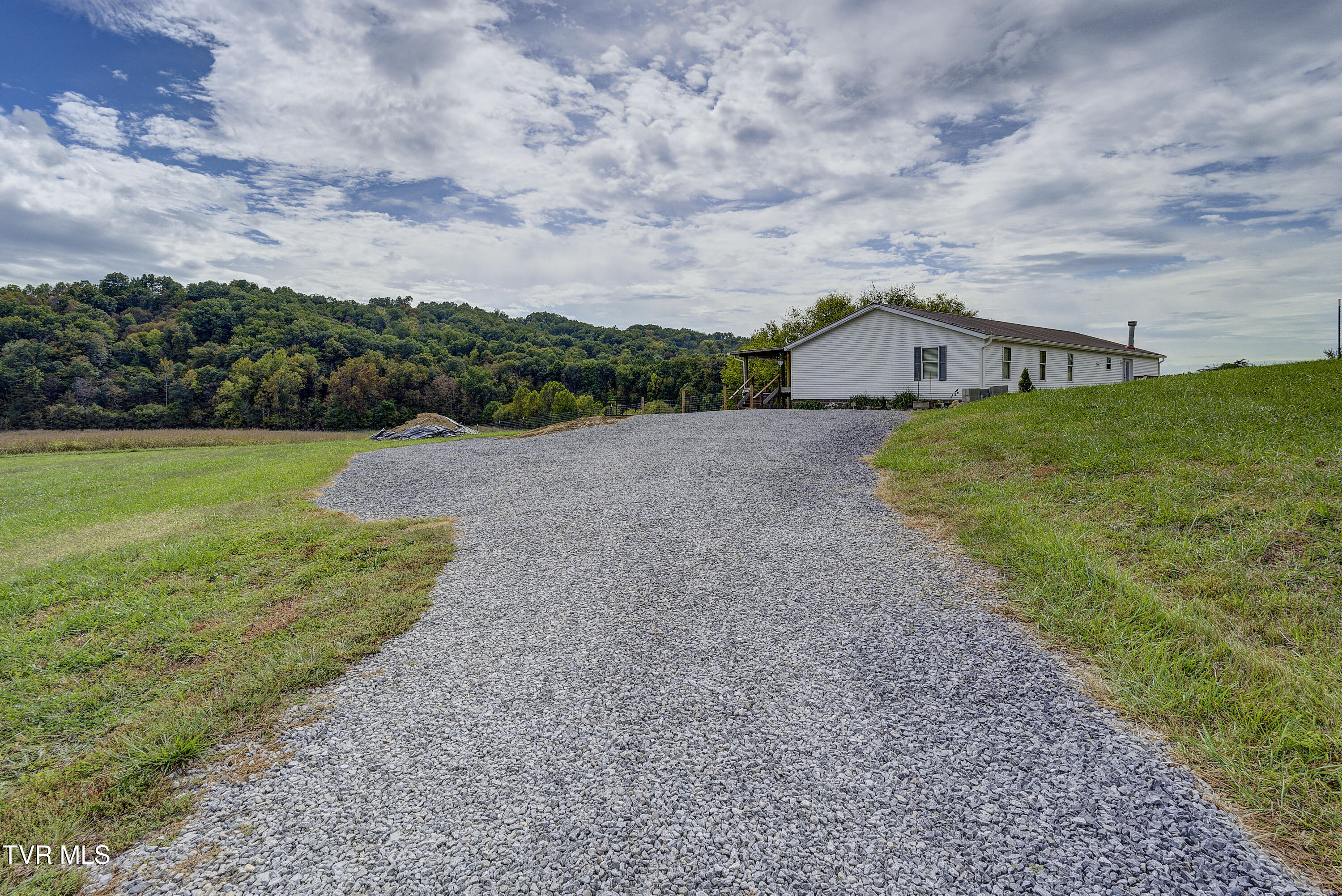 438 North V F W Road Bulls Gap, TN 37711 - Photo 61 of 81 VFW--59