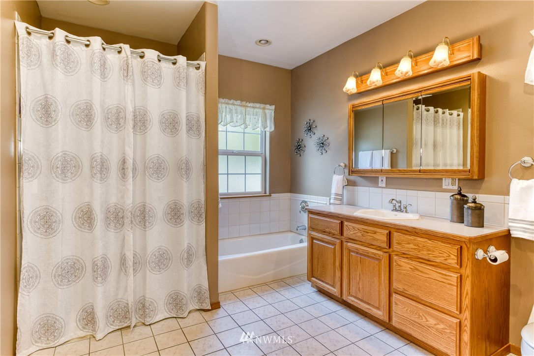 20903 Martin Road Mount Vernon, WA 98273 - Photo 13 of 25 Gallery Image 13