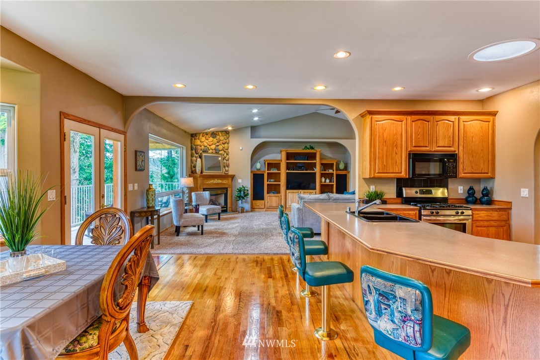 20903 Martin Road Mount Vernon, WA 98273 - Photo 7 of 25 Gallery Image 7