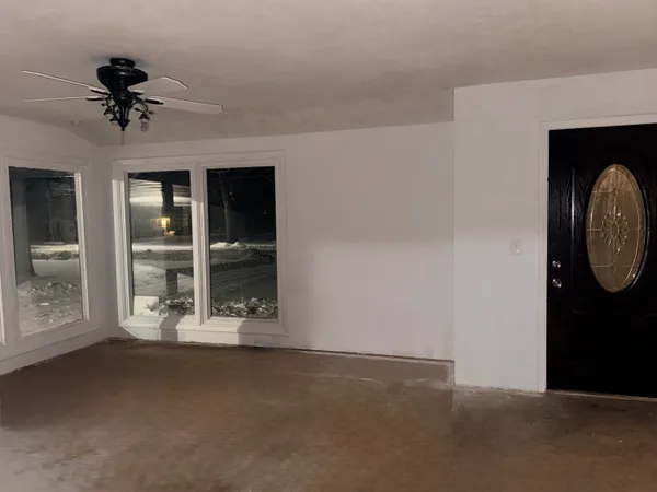 $174,999 | 310 North John Street, Decatur, MI 49045