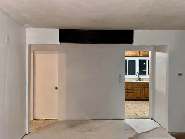 $174,999 | 310 North John Street, Decatur, MI 49045