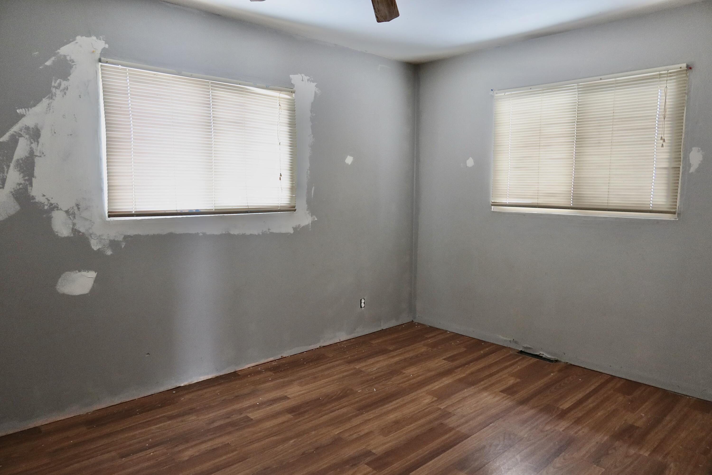 310 North John Street Decatur, MI 49045 - Photo 8 of 11 IMG_0789