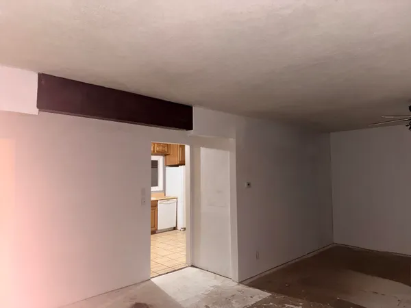 $174,999 | 310 North John Street, Decatur, MI 49045