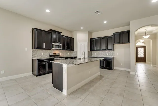 $2,495 | 15500 Cornwallis Street, Frisco, TX 75036