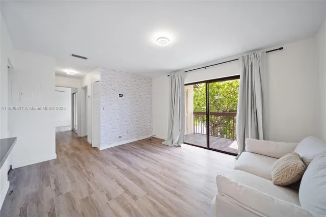 $2,300 | 485 Northwest 210th Street, Unit 206, Miami Gardens, FL 33169