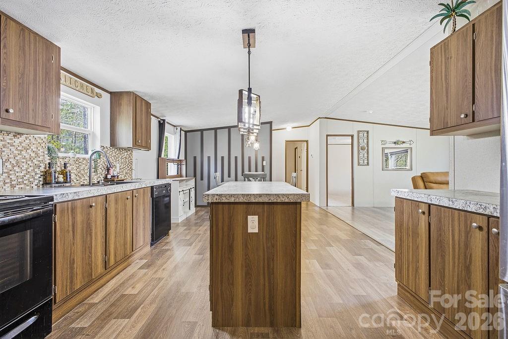 31 McGee Hl Road Fairview, NC 28730 - Photo 6 of 23