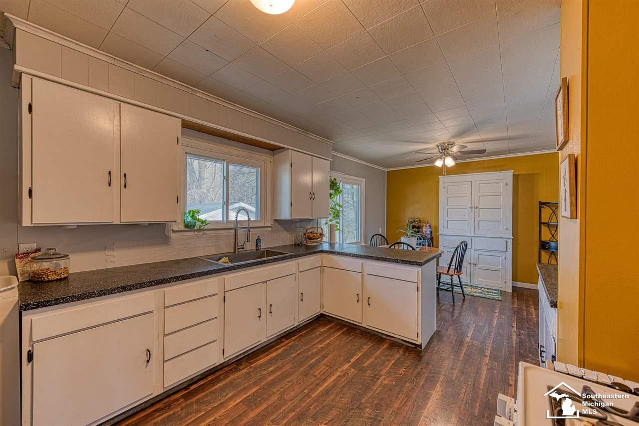 2128 Baldwin Road Monroe, MI 48162 - Photo 5 of 23