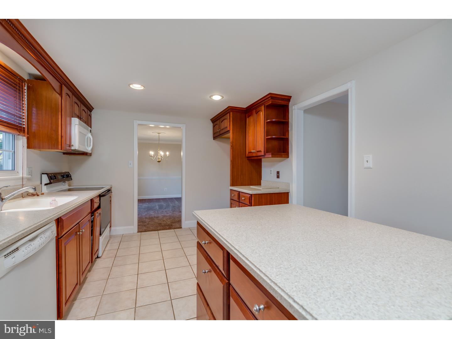 167 Pearl Croft Road Cherry Hill, NJ 08034 - Photo 4 of 22 Kitchen