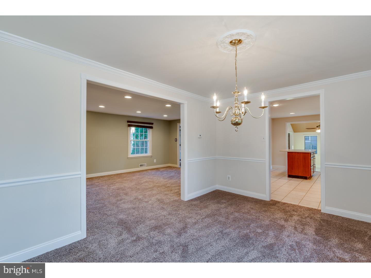 167 Pearl Croft Road Cherry Hill, NJ 08034 - Photo 8 of 22 Dining Room