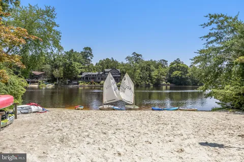 $1,549,000 | 15 Cayuga Trail, Medford Lakes, NJ 08055
