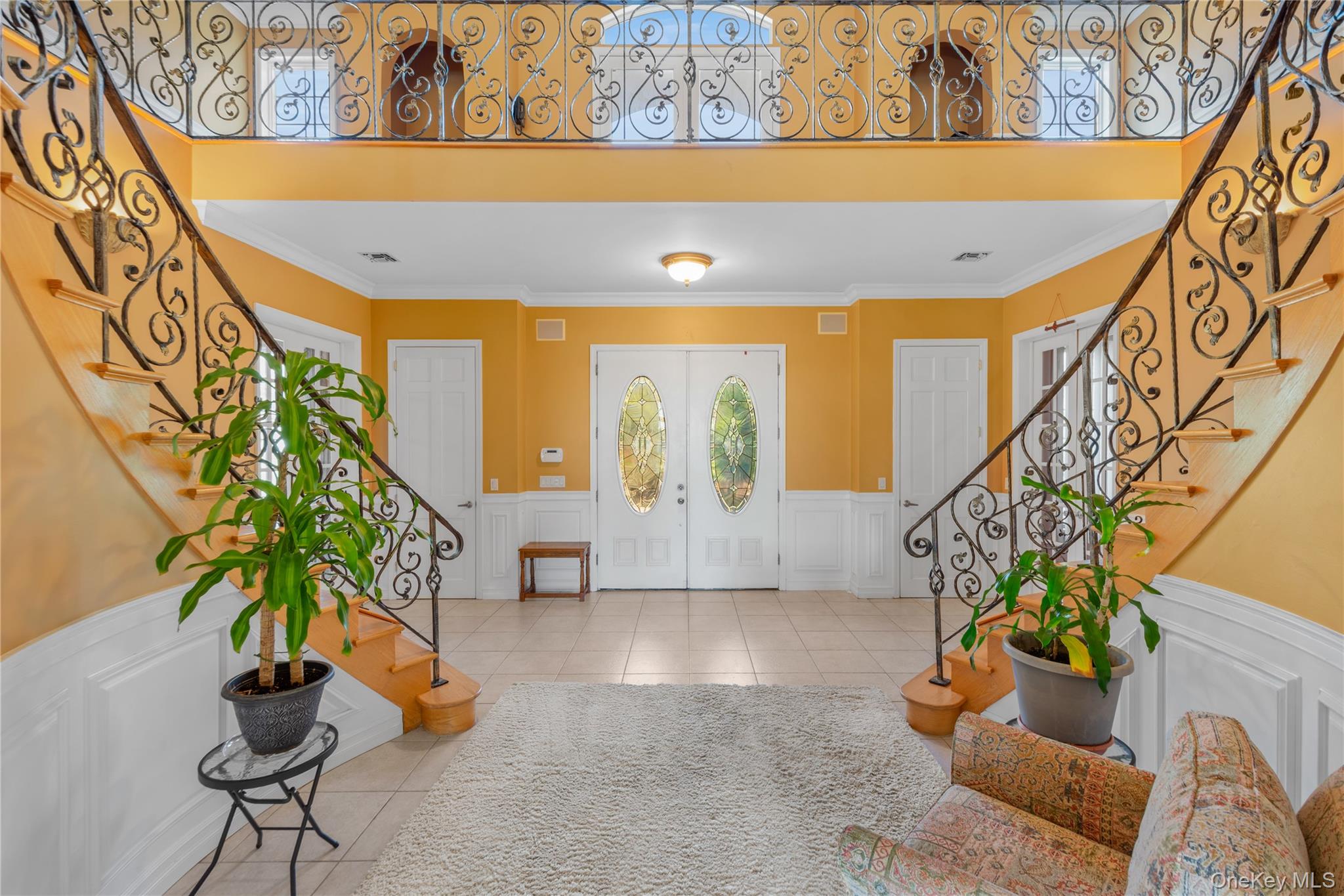 28 Old Neck Road South Center Moriches, NY 11934 - Photo 5 of 43