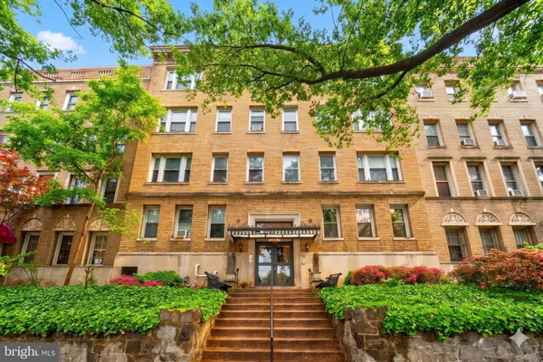 $270,000 | 3620 Connecticut Avenue Northwest, Unit 8, Washington, DC 20008