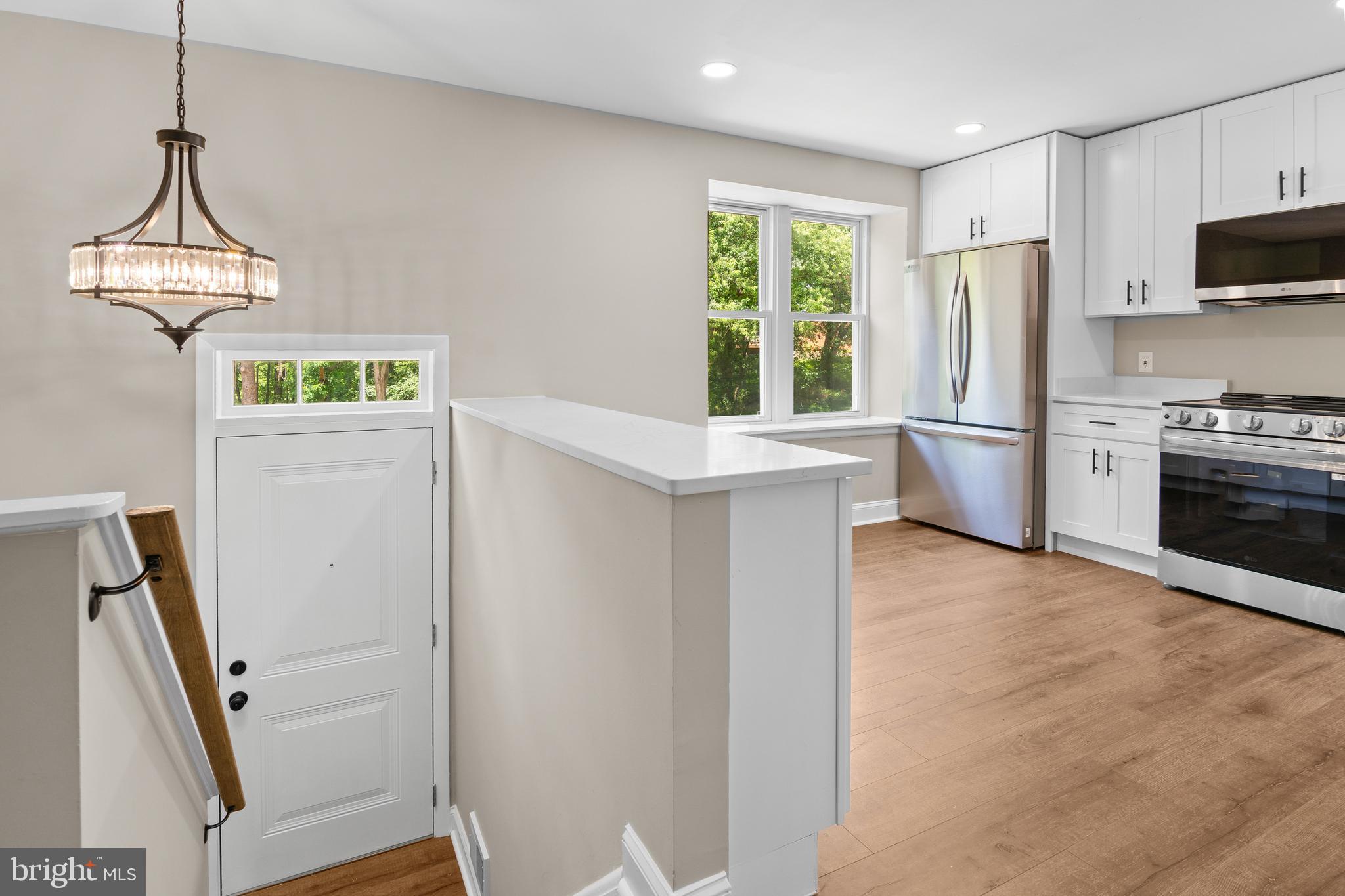 2613 Ebony Road Baltimore, MD 21234 - Photo 3 of 38