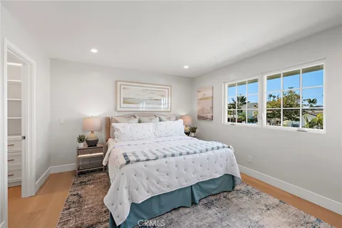 $2,599,000 | 9072 Niguel Circle, Huntington Beach, CA 92646