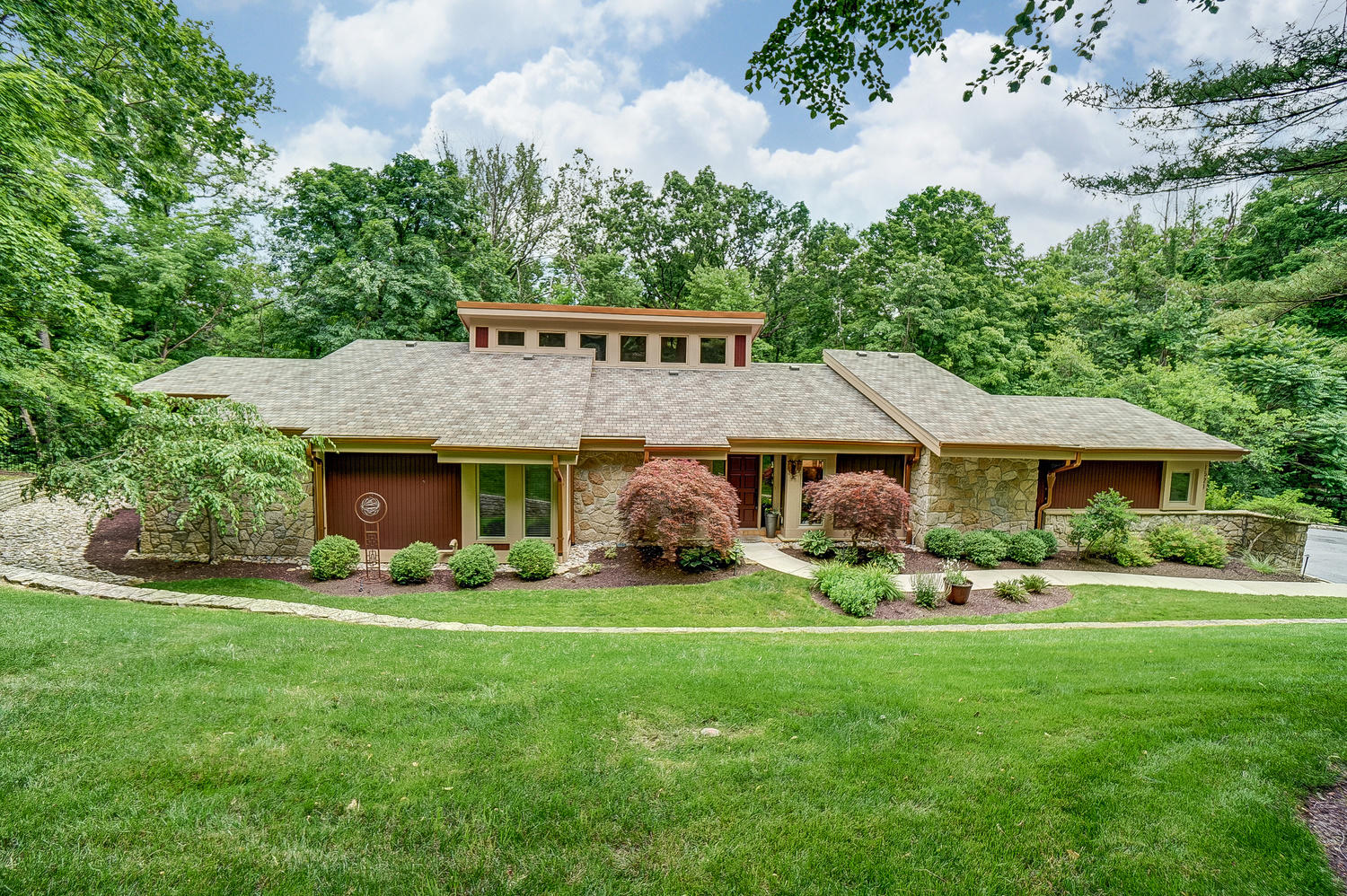 1521 Runnymede Road Dayton, OH 45419 - Photo 7 of 86