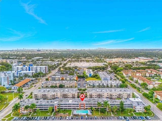 $155,000 | 1450 Northeast 170th Street, Unit 211, North Miami Beach, FL 33162