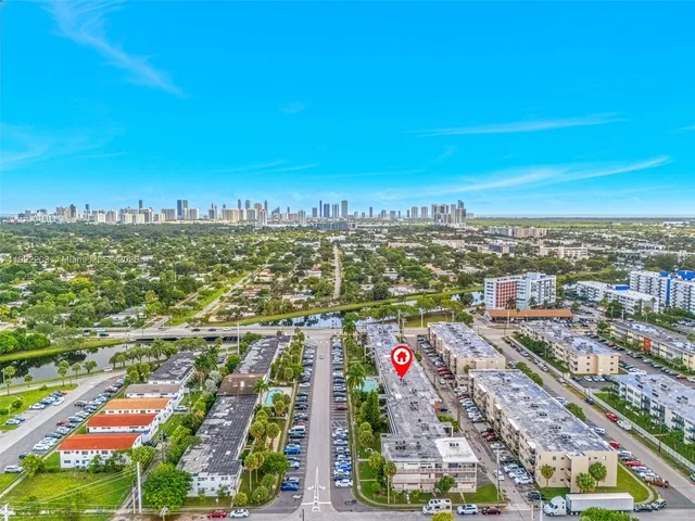 $155,000 | 1450 Northeast 170th Street, Unit 211, North Miami Beach, FL 33162
