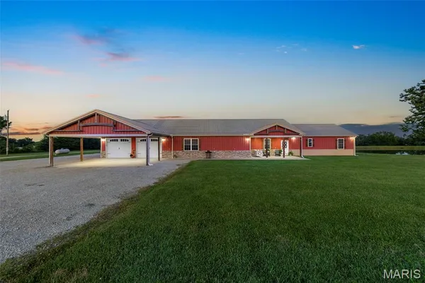 $1,825,000 | 18191 State Hwy M, Marble Hill, MO 63764