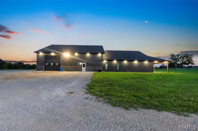 $3,400,000 | 18191 State Hwy M, Marble Hill, MO 63764