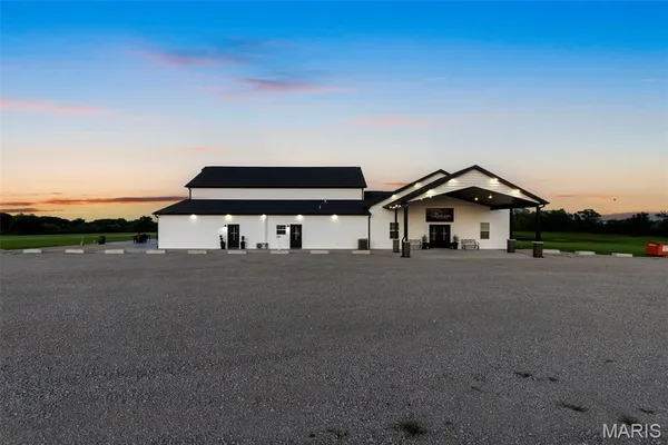 $1,825,000 | 18191 State Hwy M, Marble Hill, MO 63764
