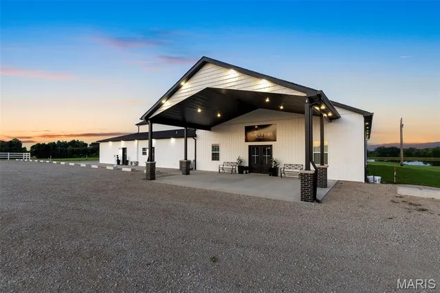 $3,400,000 | 18191 State Hwy M, Marble Hill, MO 63764