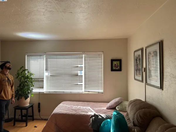 $830,000 | 10926 Bancroft Avenue, Oakland, CA 94603