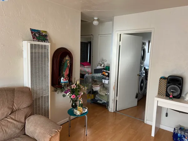 $830,000 | 10926 Bancroft Avenue, Oakland, CA 94603
