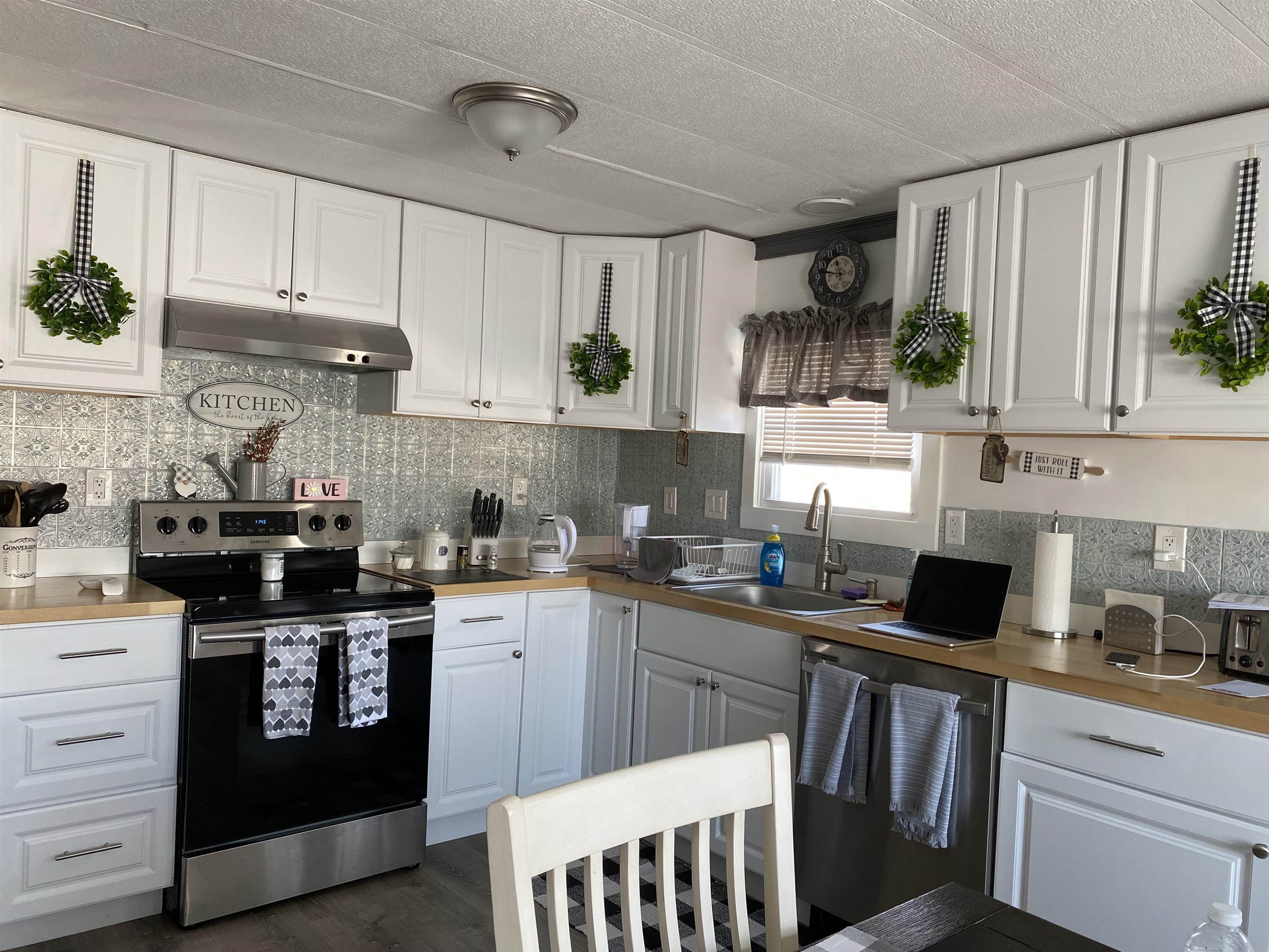 167 Staples Street Seabrook, NH 03874 - Photo 26 of 31